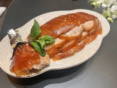 桂花烤鸭-钱塘秋荷·新江浙菜(沪太路店)