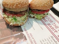 -The Habit Burger Grill 哈比特汉堡(复兴soho店)
