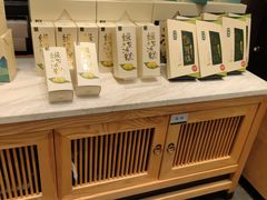 面包甜点陈列柜-泸溪河桃酥(江宁太阳城店)