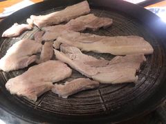 -猪小牛烤肉(青塔店)