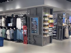 -迪卡侬(环球港店)