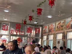 大堂-何适山庄 ·可团建(水长城P2停车场店)