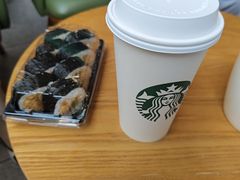 -星巴克(长沙麓南广场店)