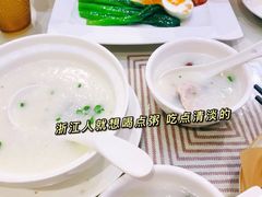 -鹅冠港式茶餐厅(来福士店)