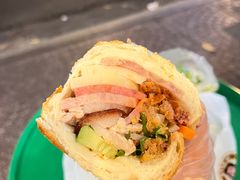 -Bánh Mì Huynh Hoa