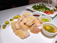 白切文昌鸡-闻见中国海南菜(K11店)
