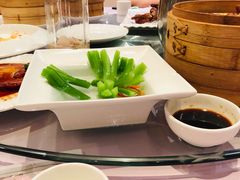 -御花园·粤菜·海鲜火锅(中山公园店)