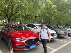 -上海汽车博览公园-北门停车场