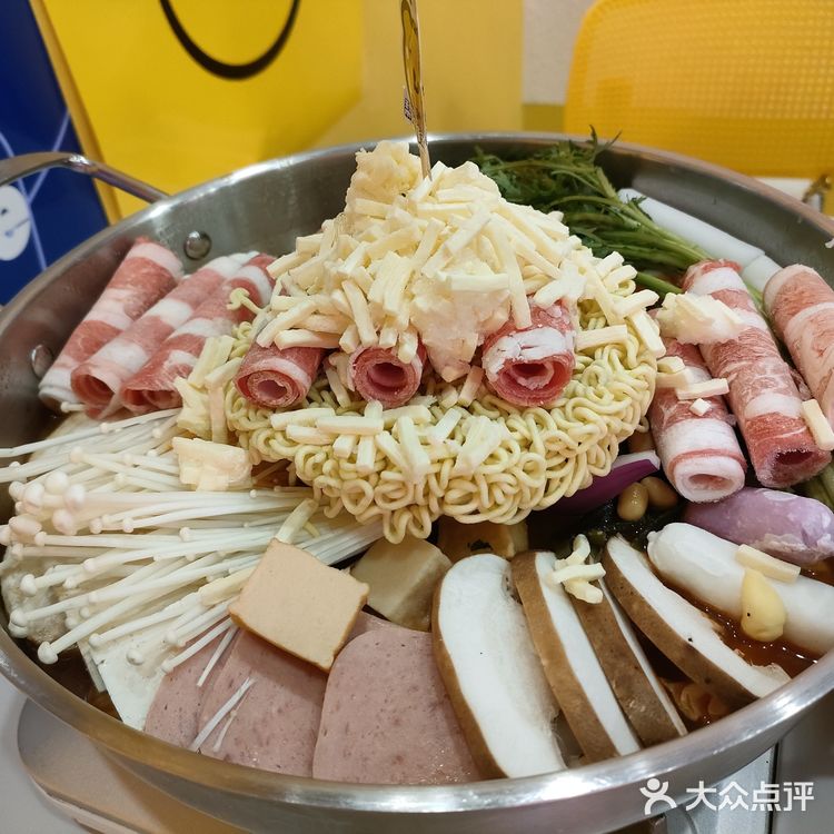 韩式部队火锅