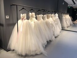 -Vera Wang婚纱礼服旗舰店