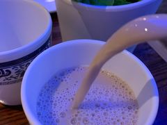 蒙古浓香奶茶-三个蒙古大叔羊肉串(大宁店)