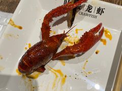-叶派龙虾•招牌香辣蟹·海鲜(中海国际店)