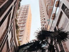 -恒峰步行街
