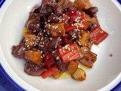 杏鲍菇牛肉粒-卯火锅(人和协信店)