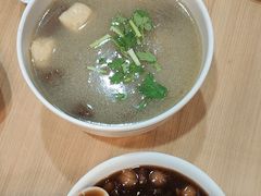 -鸡鸣汤包(罗廊巷店)