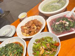 -益华家菜屋(世茂店)