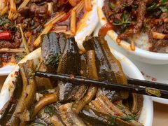 -乐山第一家临江鳝丝(茶坊路店)