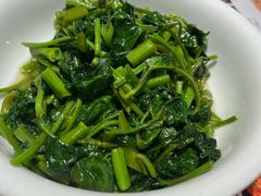 -靓虾二哥长沙地标小龙虾(五一广场店)