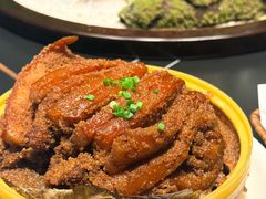 徐州米粉肉-大张烙馍村·美食地标(泉山店)