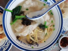鱼肉馄饨-长人馄饨铺(解放街店)