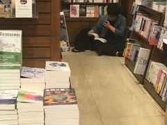 -诚品书店(敦南店)