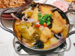 -渝是乎酸菜鱼(龙旗购物中心店)