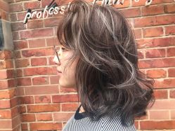 -SALON V