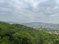 -灵岩山风景区