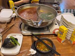 -天成·潮州牛肉脆肉鱼生蚝自助火锅