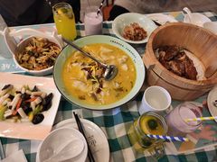 -贝贝龙虾·音乐餐厅(昌平东关店)