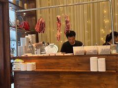 -天成·潮州牛肉脆肉鱼生蚝自助火锅