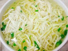 鸡丝面-鸡鸣汤包(广东路店)