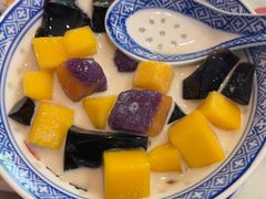 -广信牛奶甜品世家(台东店)