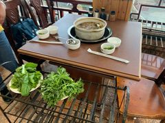 小白菜-东巴谷野生菌火锅餐厅