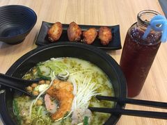 -大鼓米线(浦东长泰店)