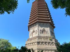 -玲珑塔公园