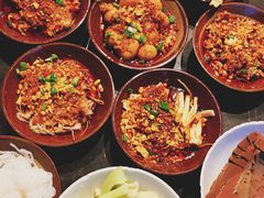 -巴四老城区炭火蛙锅(张江店)