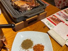 -娜仁图雅蒙古美食村(33小镇店)