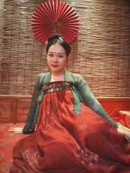 -汉仪华裳汉服馆(打浦桥店)