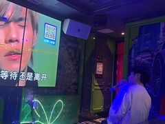 -UK派对KTV(日月广场店)