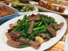 韭菜炒海肠-虾宝贝胶东海鲜·渔家菜(小西天店)
