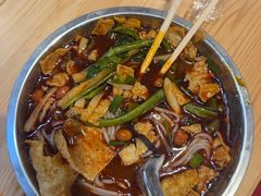 -柳州肥姨妈大骨螺蛳粉(东靖路店)