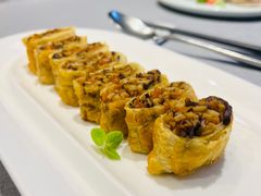 -唔哩赞·崇明私藏菜(建国西路店)