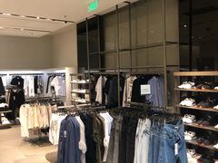 -ZARA(红谷滩万达店)