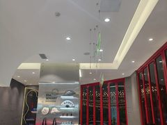 -喧闹·东方大气茶(鹅岭二厂店)