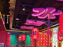-多嘴超级肉蟹煲(杉杉国潮主题店)