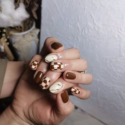 -Seven Nail七姑娘の美甲店