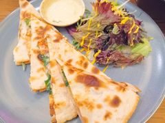 芝士牛肉薄饼-MARU玛露音乐餐厅(大学路店)