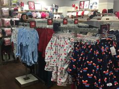 -GAP(王府井奥莱·香江小镇店)