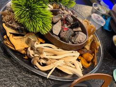 -一善菌·云南菌汤·云南菜(银泰城店)